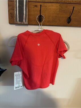 Lululemon Swiftly Tech Cropped Short Sleeve 2.0 Red Glow  NWT SIZE 4